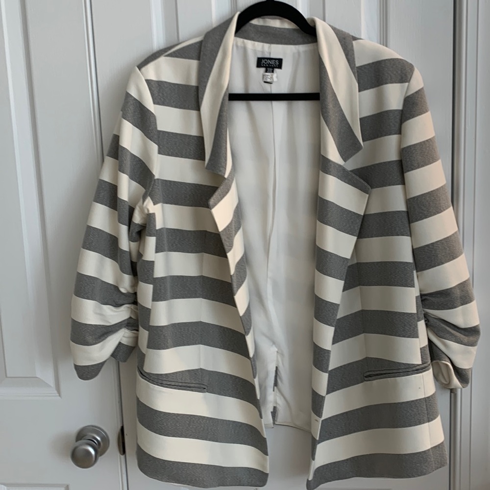 Jones New York blazer with 3/4 sleeves 16W